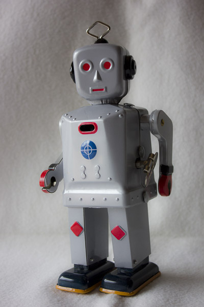 Robot-Mike_Schylling_otrasreprod